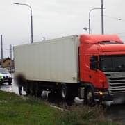 Opilý řidič kamionu jel přes Plzeň