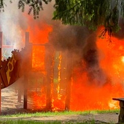Komu vadila prolézačka na dětském hřišti?
