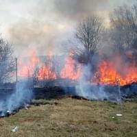 47 požárů za víkend a bohužel děsivá série stále pokračuje