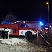 Hasiči likvidovali rozsáhlý požár stodoly ve Ždírci