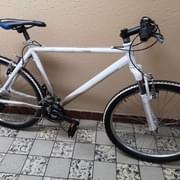 Policie hledá majitele bicyklu na fotografii