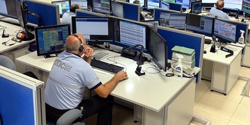 "To je linka 158? To jsem zase já, víte, mě je smutno..."