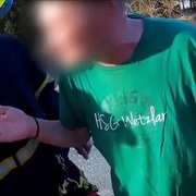 Senior odmítal hasiče pustit k ohni a ještě jim vulgárně nadával
