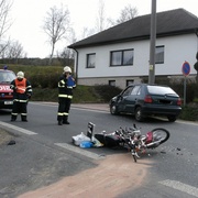 Dvě nehody motocyklistů