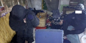 Víkend strážníků - opilci, bezdomovci, ale i pomoc seniorovi