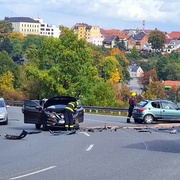 Čelní střet dvou osobních aut