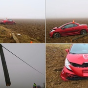Vyletěl ze silnice, přerazil sloup a skončil v poli