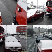 Hasiči se nemohli dostat k zásahu