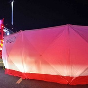 Tragická dopravní nehoda, teprve osmnáctiletá dívka střet se stromem nepřežila