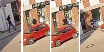 Přepadl, okradl a zranil babičku