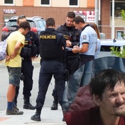 Jiří Prima se vrací a vyhrožuje lidem smrtí