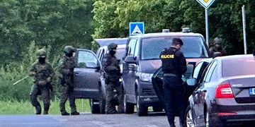 Kriminalisté stále šetří střelbu v Plzni Bolevci