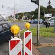 Auto srazilo dvě děti na elektrokoloběžce