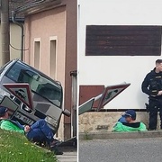 Bez řidičáku a se zákazem řízení odmítl test na drogy i alkohol