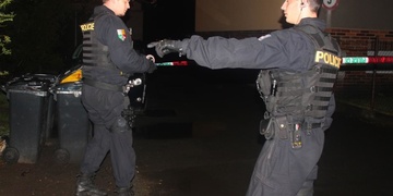 Smrt bezdomovce v Plzni Doubravce