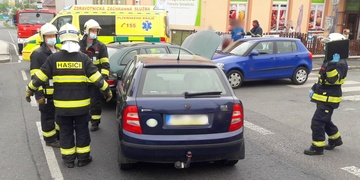 Policisté vyšetřují kuriózní střet tří Fábií