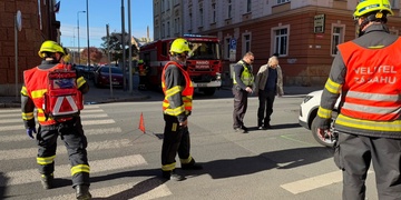 Střet skútru s osobním vozem
