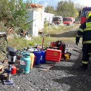 Neopatrný svářeč si zapálil dílnu