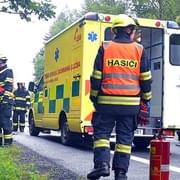 Dopravní nehoda uzavřela hlavní tah z Plzně na Karlovy Vary