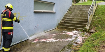 V Brněnské ulici nalezli muže v tratolišti krve