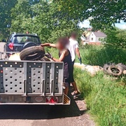 Do úklidu svého nepořádku byli zapojeni bezdomovci