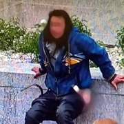 Se třemi promile řádila na dětském hřišti