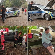 Ujíždějí motocyklista naboural do policejního auta