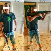 "Prosím Vás, nechoďte nám s tím samopalem na pumpu!"