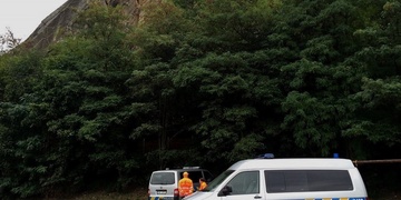 Záchranná akce na skále skončila jen před pár minutami