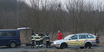 Obleva odkryla tělo mrtvého muže