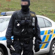 „Všechny vás zabiju!“ - drsná rvačka u Díky, Ameriko v pátek odpoledne