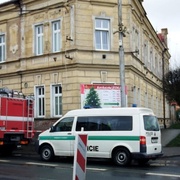 Chodec nepřežil – další vážné nehody na Plzeňsku, jedna i smrtelná
