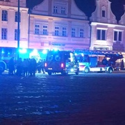 Požár ubytovny i rodinného domu