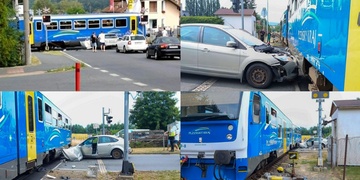 Střet auta s vlakem