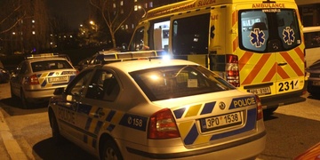 Opakované napadení záchranářů, sebevrazi, vážná nehoda s příletem vrtulníku LZS a nakonec zneužití celého systému IZS