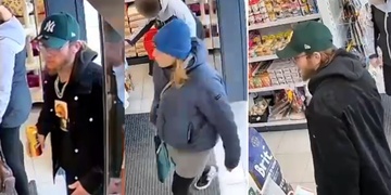 Policisté pátrají po této dvojici zlodějů