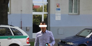 "Myslel jsem, že jsem udělal dobrý skutek," sdělil nám hledaný muž