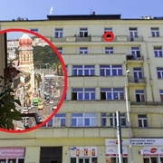 Psí kaskadér vyděsil kolemjdoucí