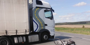 Kamion srazil cyklistu