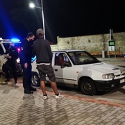 Ze zákazu si nic nedělají a jezdí dál