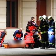 Dívku na vagonu sežehl výboj z vedení - nyní bojuje o život