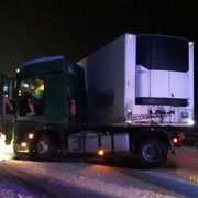 Nehoda kamionů uzavřela dálnici D5