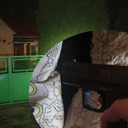 Syn zastřelil maminku a pak i sebe