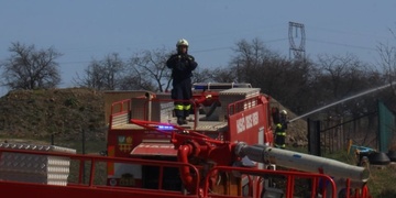 Do Krs se dnes sjeli hasiči ze všech stran