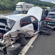 Hromadná dopravní nehoda na dálnici D5