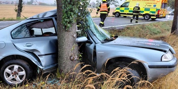 Velmi vážná nehoda, o život mladé ženy nyní bojují lékaři