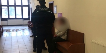 Žena zpronevěřila za čtyři měsíce téměř dva miliony korun