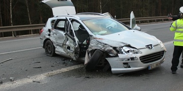 Vážná dopravní nehoda na dálničním přivaděči