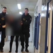 "Udělám to pod vlak jako Ivetka"