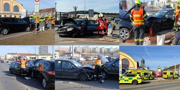 Střet tří aut zablokoval Borskou ulici v Plzni, na místě se tvoří dlouhé kolony vozidel